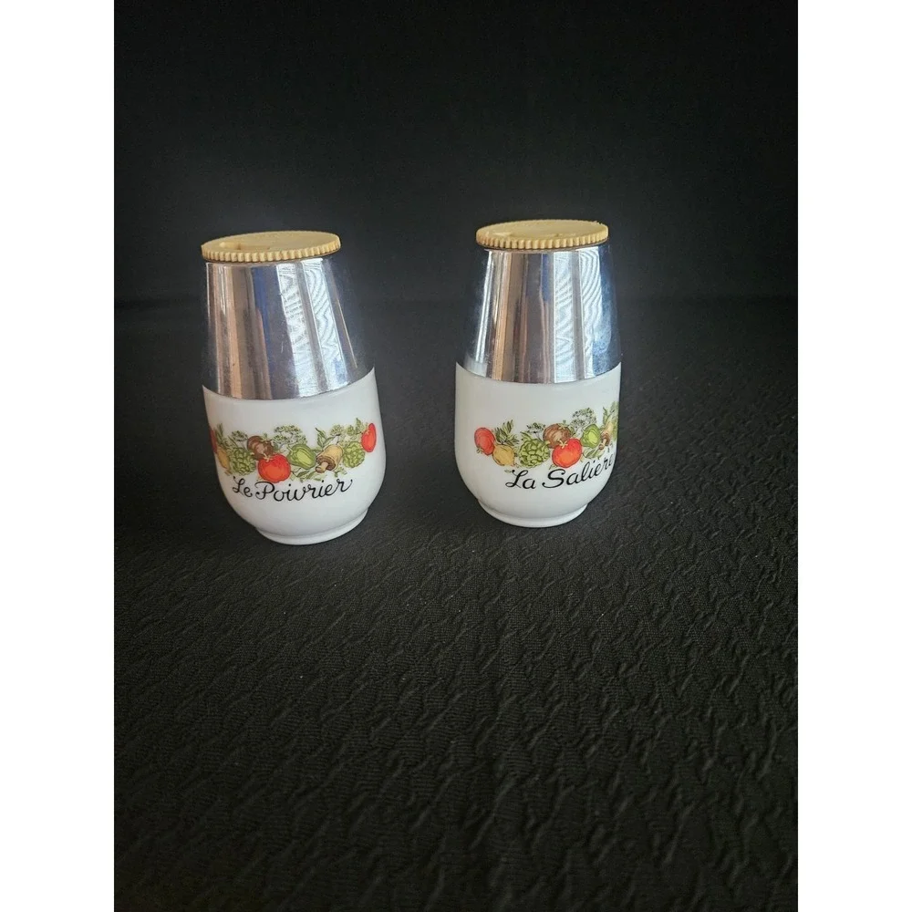 CorningWare Westinghouse Gemco Vintage Salt and Pepper Shakers Spice of Life USA